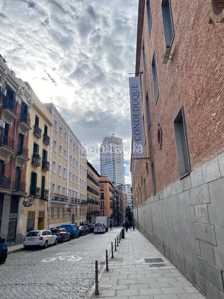 Foto b1e0eab2-1fc4-4b57-9f14-a4f405d88128. Rent flat with parking in Universidad-Malasaña Madrid