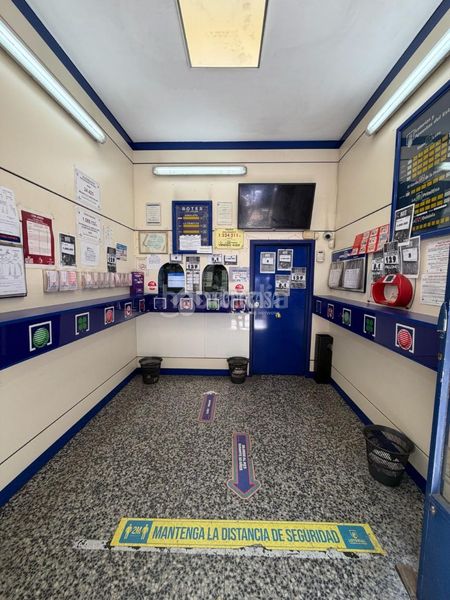 Foto ec03a9e9-a327-4a3a-9713-123add4bc409. Local comercial a Argüelles Madrid