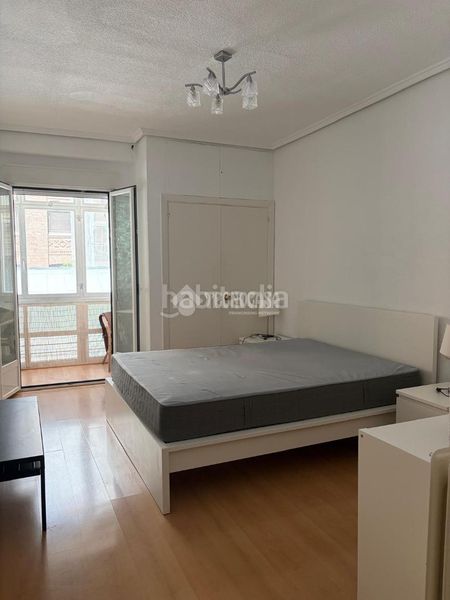 Foto a76bf8f6-4b3b-4c2c-8934-cdd298eb223d. Rent flat in Universidad-Malasaña Madrid