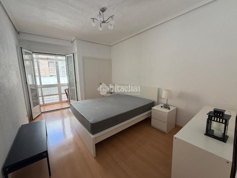 Foto ffa5905c-64a1-4393-a909-ade40f772420. Rent flat in Universidad-Malasaña Madrid