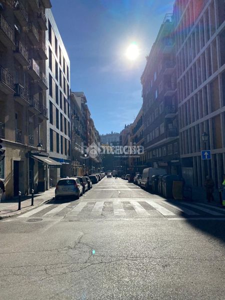Foto ce60c5a6-6198-4f84-a8c6-e91c6039d2af. Pis a Argüelles Madrid