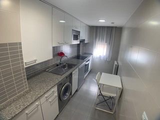 Rent Apartment in Calle emilio jimeno 22. Piso alquiler corta estancia en casco urbano cerca del ave y mer