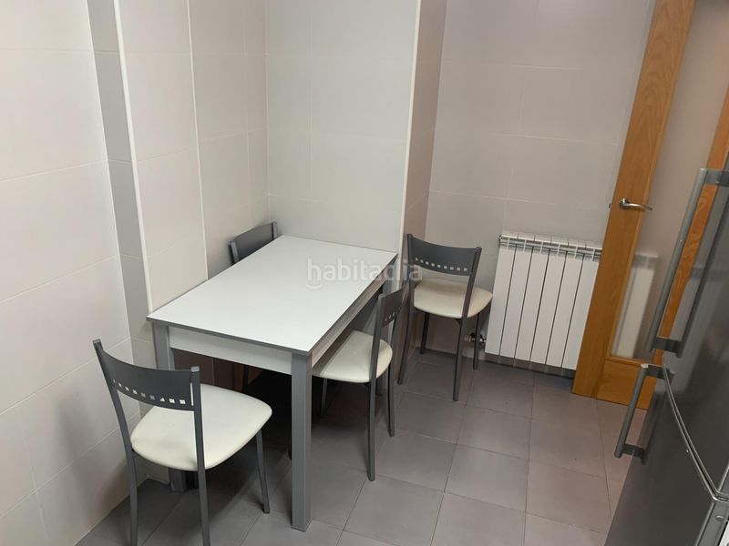 Foto 9de3e0d5-881f-4079-ae20-43661342ede4. Alquiler dúplex bonito duplex con terraza, 4 dormitorios y 2 baños. fibra optica. gastos comunidad minimos en Calatayud