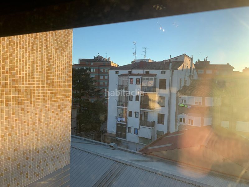 Foto d1cfcb80-bbdf-4995-bbb4-d88d5a270f05. Alquiler dúplex bonito duplex con terraza, 4 dormitorios y 2 baños. fibra optica. gastos comunidad minimos en Calatayud