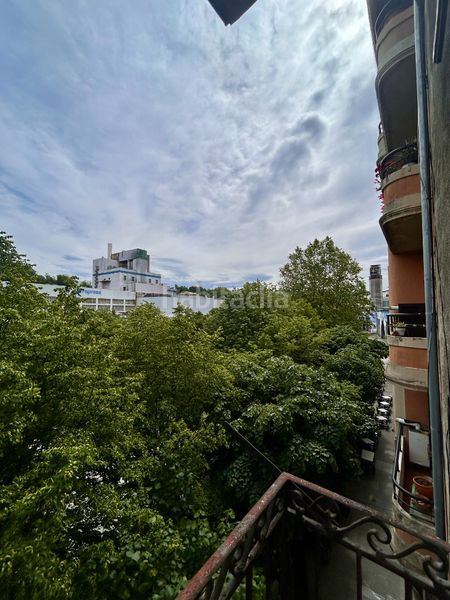 Foto 0ea6d35d-5dac-46f1-8fab-ff5927c626c7. Pis amb xemeneia a Centro Errenteria