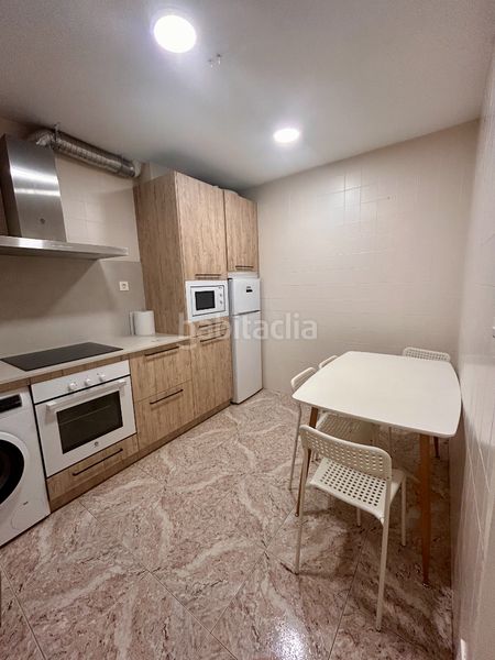Foto 44c51d69-b76b-4b6c-bf34-88b82c0a596f. Pis amb xemeneia a Centro Errenteria