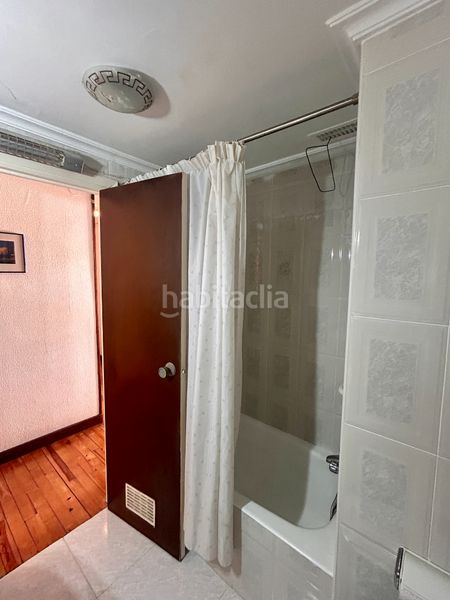 Foto d4daedae-7676-4398-8b6c-2f5130db137a. Pis amb xemeneia calefacció a Beraun - Pontika Errenteria