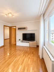 Appartement à Murumendi kalea 38. ¡oportunidad! precioso piso como nuevo, muy soleado y listo para