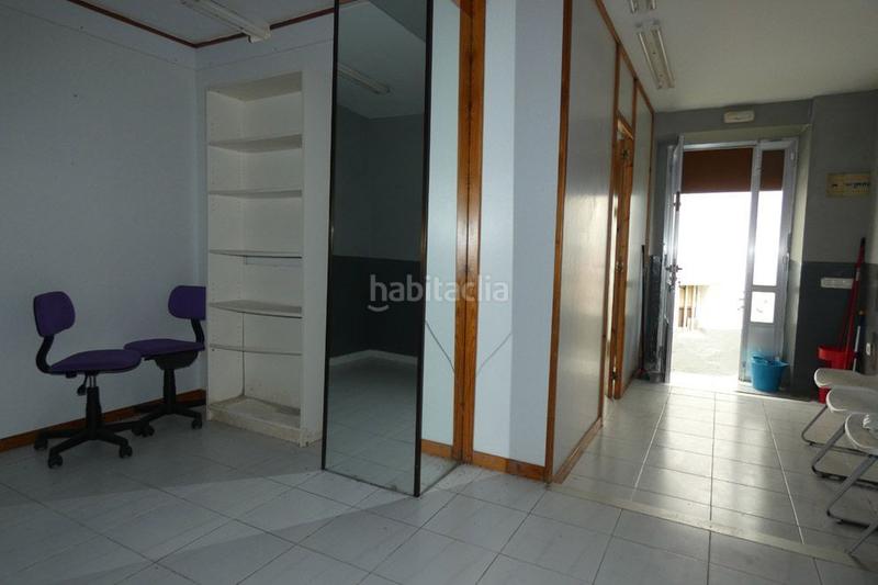 Foto 2d746cff-9acf-4d67-9eff-926e9a3c3e17. Local comercial a Valdés