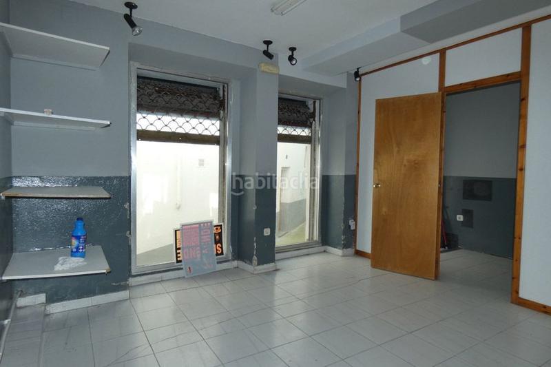 Foto 37e0e98a-bb9c-44e5-bf8f-0c785041a140. Local comercial a Valdés