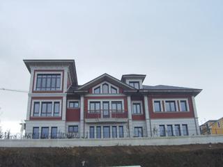 Casa a Navia. Venta de espectacular casa con vistas al mar.