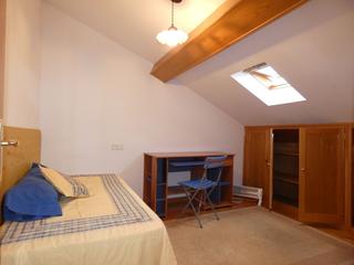 Pis a Valdés. Venta de apartamento de 2 dormitorios.