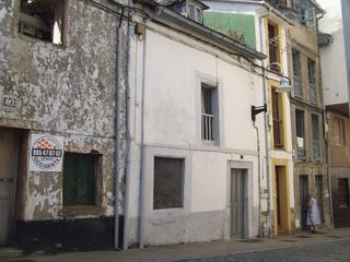 Casa adossada a Valdés. Venta de casa adosada