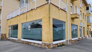 Lloguer Local Comercial a Valdés. Alquiler de local de 130 m2