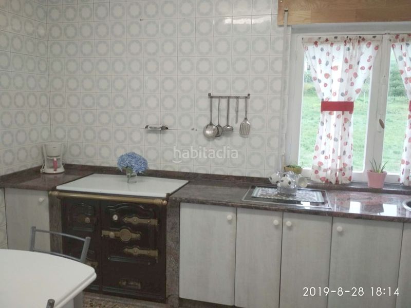 Foto d0f03c3a-2d5b-4eb4-8bb1-0ae107049418. Casa a Valdés