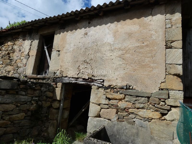 Foto e95ad334-2f96-4010-9527-f2cd422461ab. Casa a Valdés