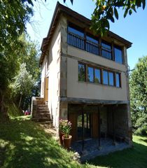 House in Valdés. Venta de casa de piedra restaurada con parcela de 1.000 m2.