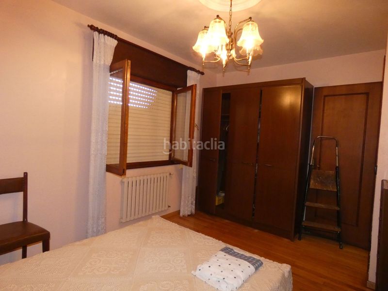 Foto 72d06351-77b1-47ce-a3b0-cc9138bdca45. Casa amb calefacció aparcament a Valdés