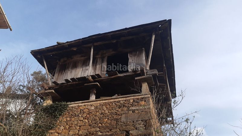 Foto b2ab8a0e-6be9-40d5-9695-a0096b15c96d. Edificio in Tineo
