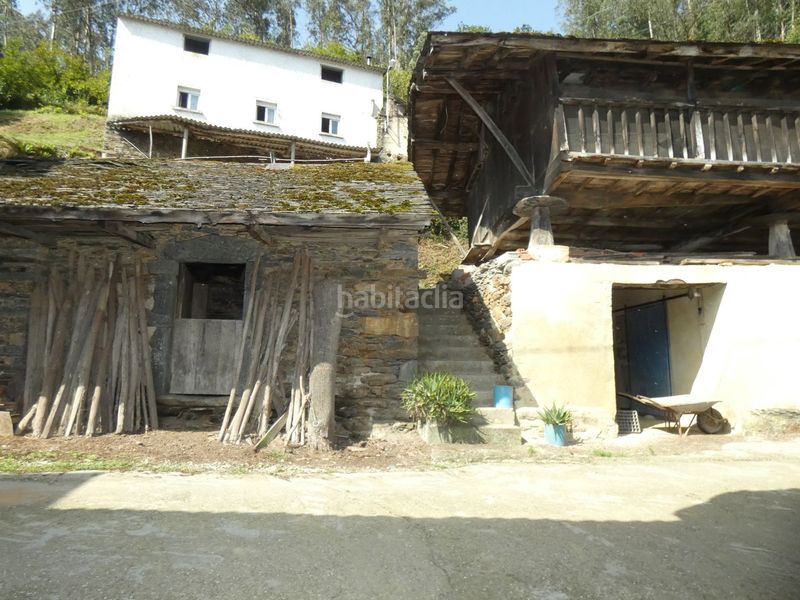 Foto c9e63cf8-98e1-4bd5-a235-2ca6b71b5cf0. Casa amb calefacció a Valdés