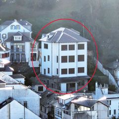 Maison à Valdés. Venta de espectacular casa de 5 plantas