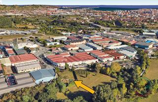 Terreno residencial  Gijón - arquimedes. En roces conjunto de fincas para realizar edificios de hasta tre
