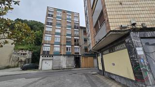 Geschftsraum  Ciao - nueva. Vende local en esquina en ciao langreo