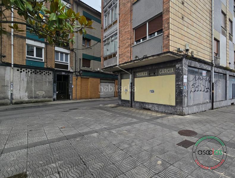 Foto 35388c88-b20b-4ca1-a8db-1c1098dc9e1c. Locale commerciale in Sama Langreo