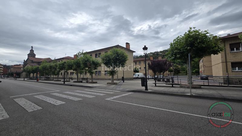 Foto 7a9e9f38-cb96-4ae2-87e0-bab07ebb80d7. Locale commerciale in Sama Langreo