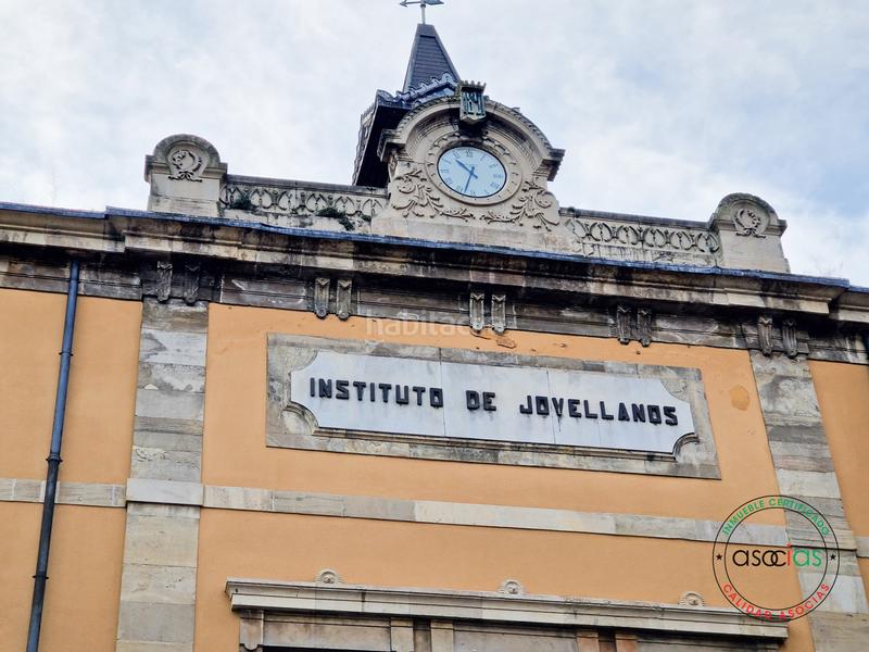 Foto 022e70ba-2361-40db-87a7-d0da8aa62b6c. Pis amb calefacció a Centro Gijón