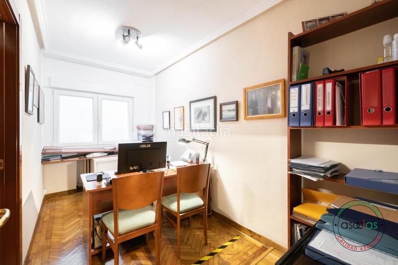 Foto 36938013-7d70-4a00-a919-d1a793035103. Pis amb calefacció a Centro Gijón