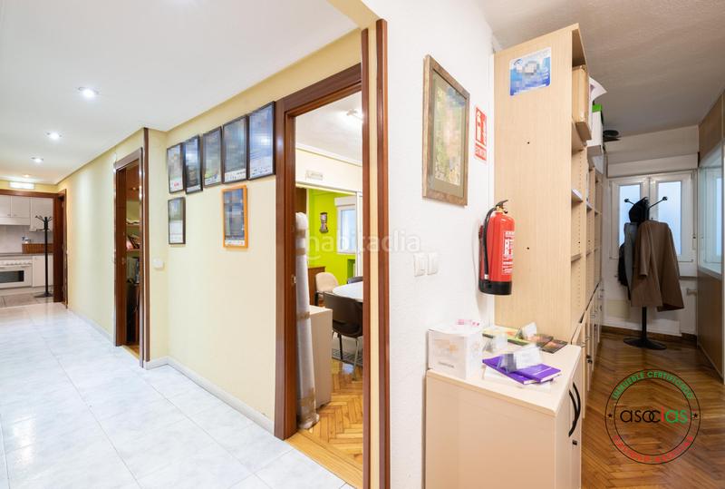 Foto 8bd54b43-d715-481d-9204-04b20c8911b8. Pis amb calefacció a Centro Gijón