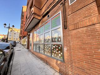 Pis a Fozaneldi - Tenderina. Inversion en oviedo,local para hacer dos viviendas