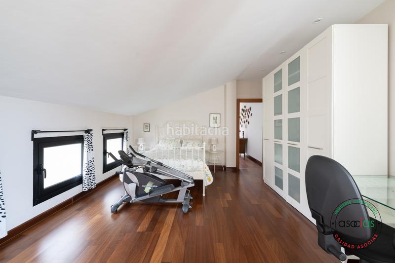 Foto 1676386a-b28e-4706-8872-b721a847266d. Casa pinzales,magnifico chalet seminuevo con preciosa parcela en Gijón