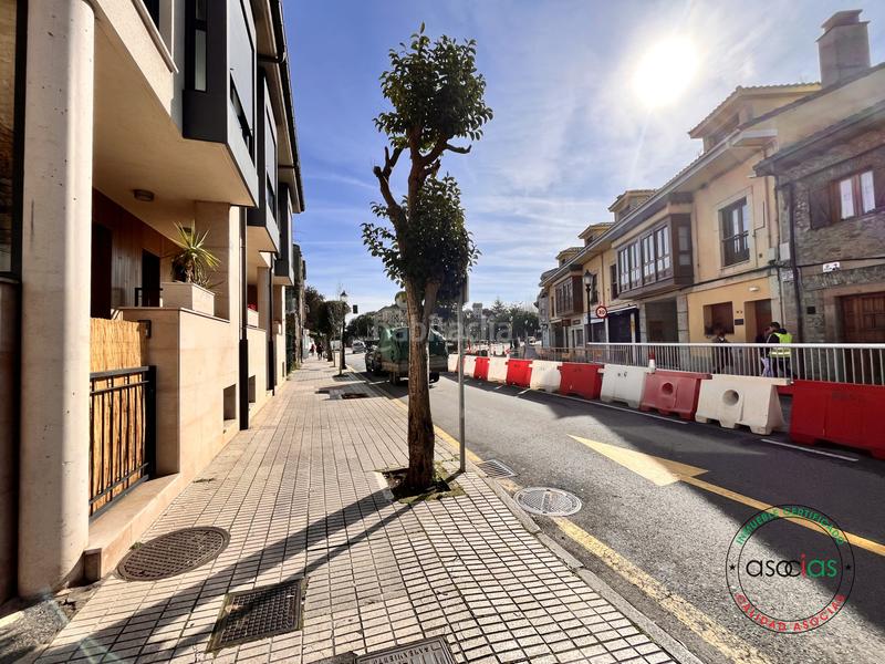 Foto 5df4f31e-6260-45f8-a4c1-48adced11697. Parking coche en la guia magnifica plaza de garaje en venta en Gijón