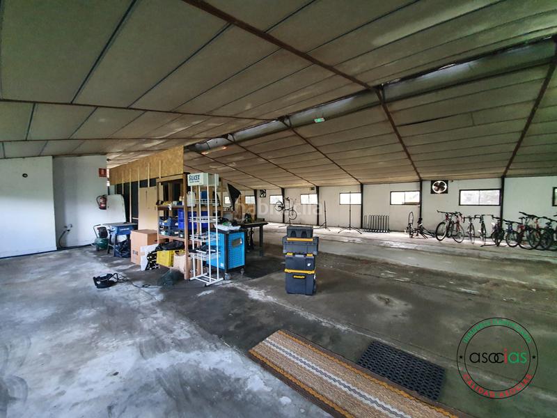 Foto 2025b8f5-f41a-4fa0-97d6-e1e679098127. Nave industrial en Vega, nave en venta con finca de 7548m en Gijón