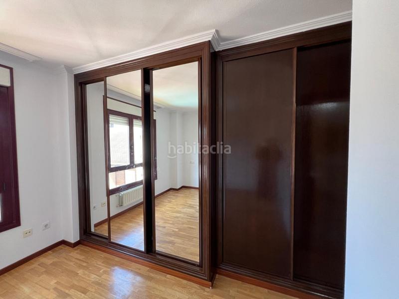Foto 089959ad-8d80-4397-a935-7bb13d5269f8. Alquiler piso  de alquiler vacio en Viesques en Gijón