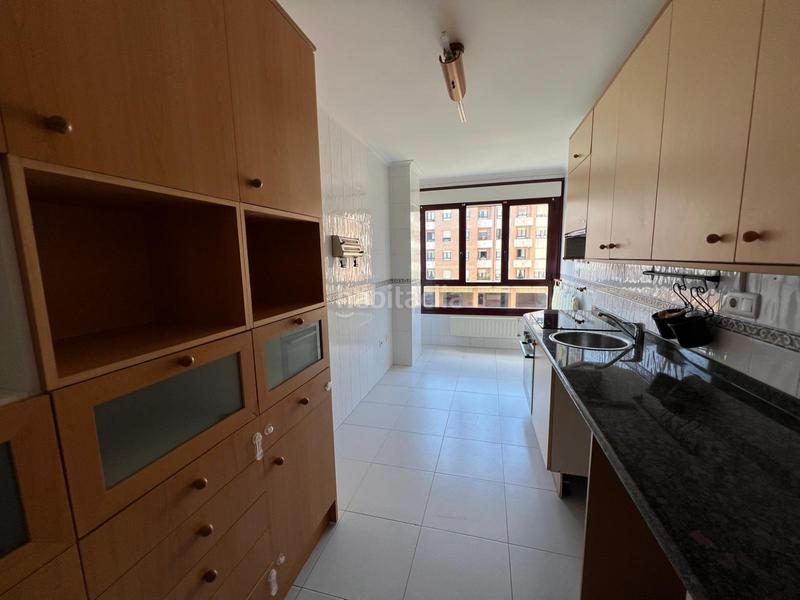 Foto 1a852a5c-b148-4758-a850-f965bf1fa067. Location appartement avec chauffage parking piscine dans Gijón