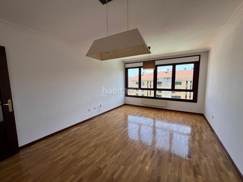 Foto a03c43b0-ed25-4b9d-b677-e314ea62cc62. Location appartement avec chauffage parking piscine dans Gijón