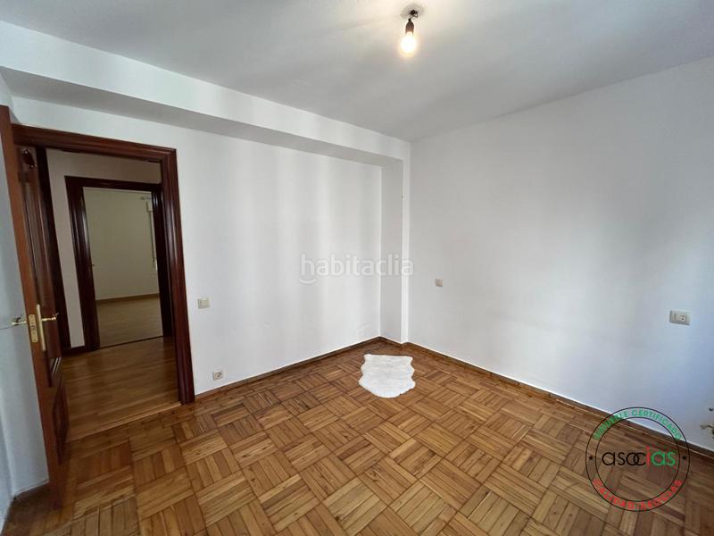 Foto 0a4f0dc6-3607-4ddb-95f9-8d5ab2e99f49. Piso en Gijón - donato arguelles 16 Centro,magnifico piso en calle donato arguelles en Gijón