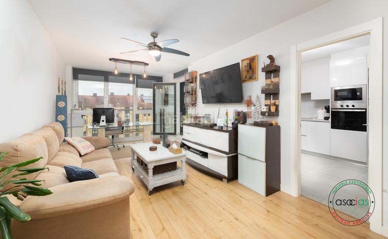 Foto 69eb42a4-415d-4545-ba11-27ddefca2ed4. Piso Viesques,magnifico piso seminuevo con terraza en urbanizacion privada en Gijón