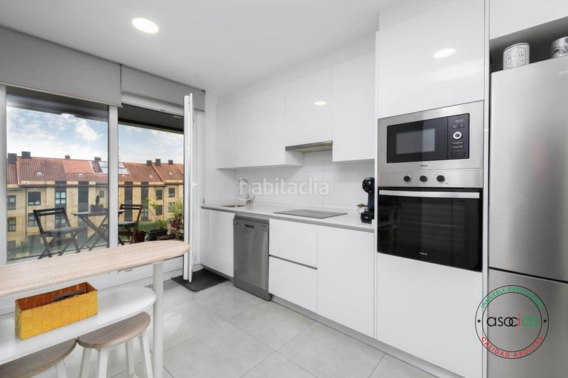 Foto 9d37fbf9-95c8-4efa-a43e-389b3903c0d7. Piso Viesques,magnifico piso seminuevo con terraza en urbanizacion privada en Gijón