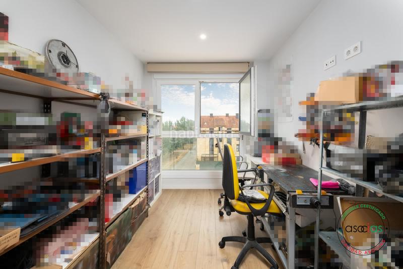 Foto b382c300-1942-466e-8213-c518f89f6a86. Piso Viesques,magnifico piso seminuevo con terraza en urbanizacion privada en Gijón