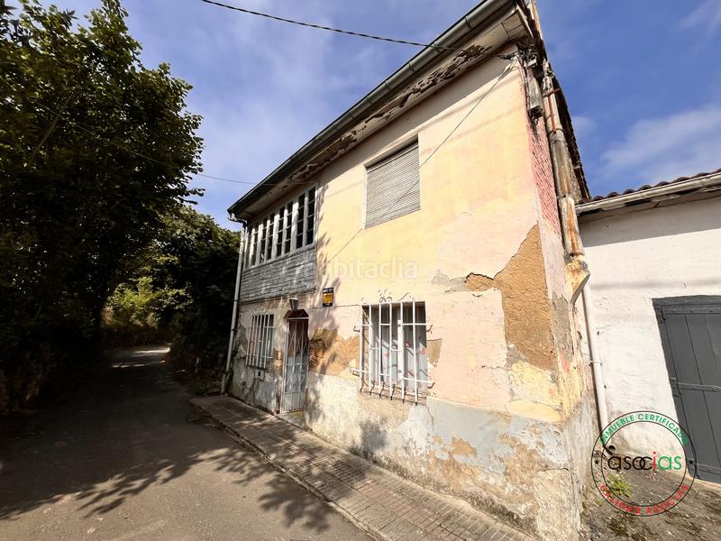 Foto 22526722-ad3d-401d-a668-a0458546e3b1. Casa pareada casa de dos plantas para rehabilitar con finca edificable independiente en Siero