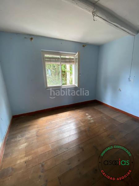 Foto 5b0112da-006f-40f0-80c6-11a07f8d60a6. Casa pareada casa de dos plantas para rehabilitar con finca edificable independiente en Siero