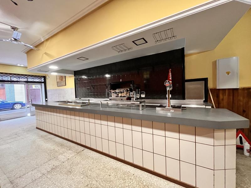 Foto d2e0a22c-8680-4b23-aace-6233911863e2. Lloguer local comercial a Perchera Gijón