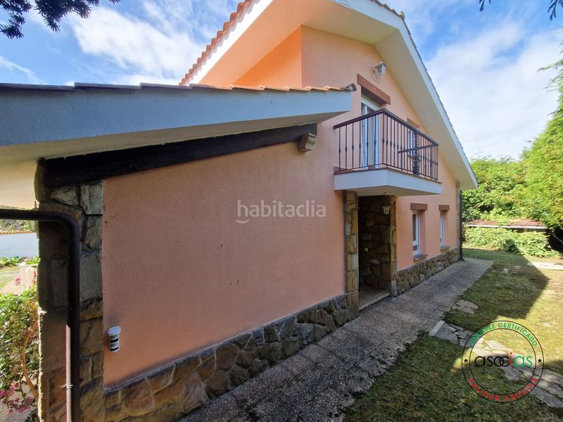 Foto 5647fd81-8814-4545-ae83-35a23e1cb34c. Casa amb calefacció aparcament a Somió Gijón