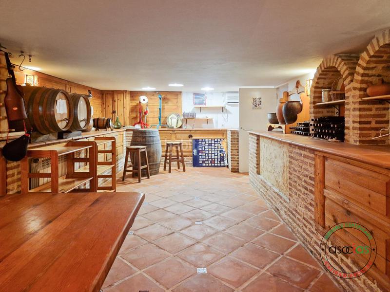 Foto a7a7430a-b839-44d2-ae62-92a8ebe52966. Casa con riscaldamento parcheggio in Somió Gijón