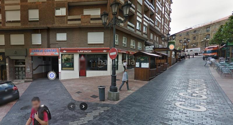 Foto 2280ec35-67b0-4cbb-a887-687b543b6cfc. Alquiler parking coche calle gascona alquiler de plaza de garaje amplia en Oviedo