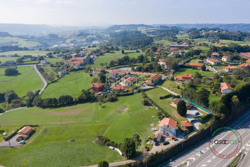 Foto ff5f15d3-c58f-485a-8c9d-1bbac0ccf9de. Terreny residencial a Carreño - bo monte moris-albandi 0 a Carreño